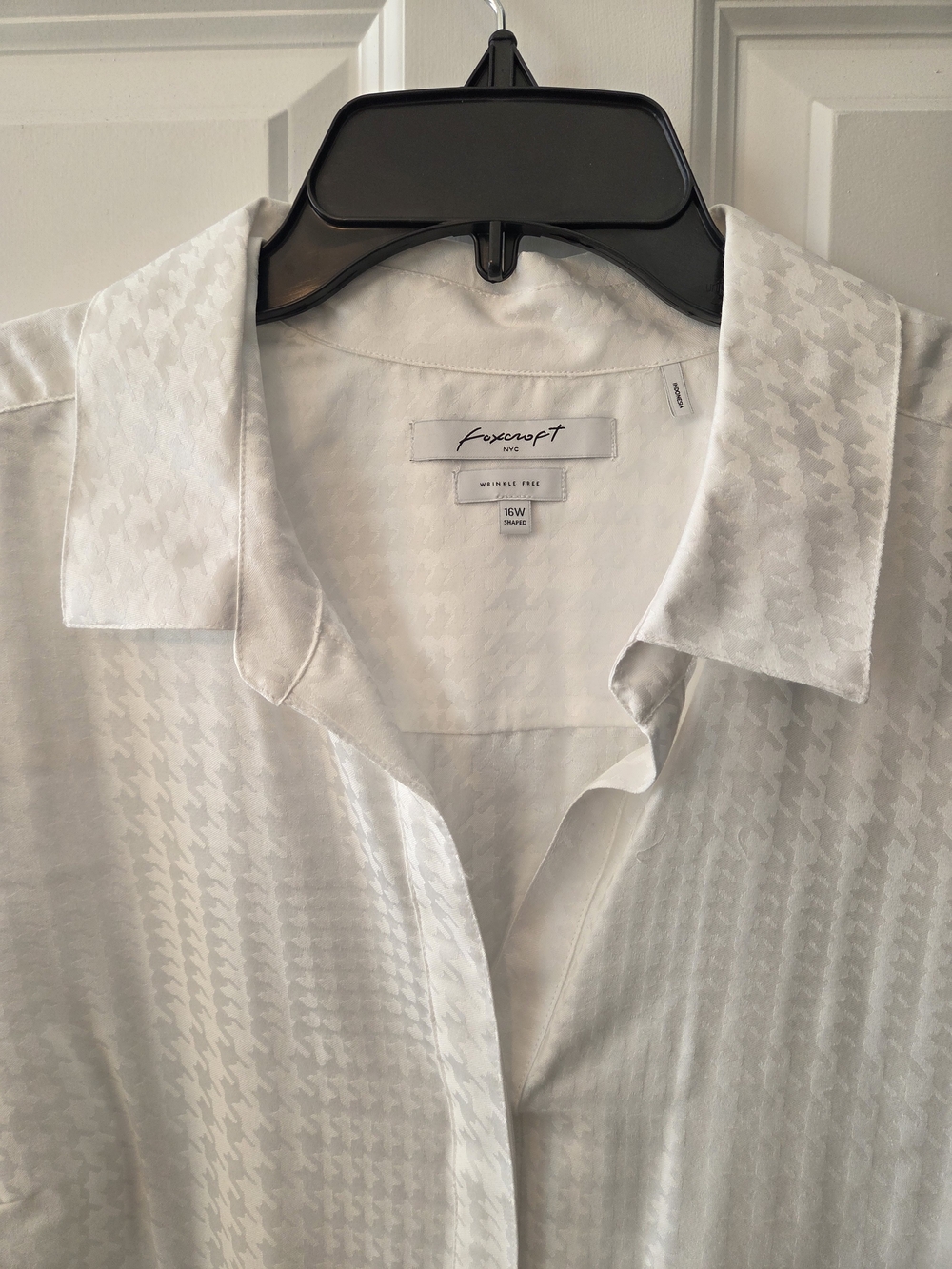 Foxcroft White On White Herringbone Textured Button-Front Blouse. Extra Long - Picture 5 of 13